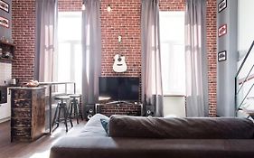 Apartment Odessa For 4.